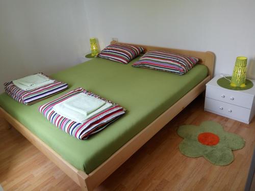 Ένα ή περισσότερα κρεβάτια σε δωμάτιο στο Apartment Asparagus