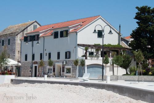 Apartments Jerko