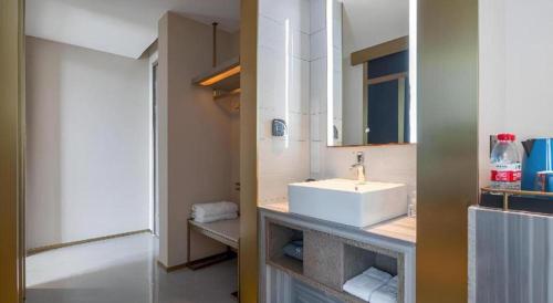 Ένα μπάνιο στο Echarm Hotel Zhuzhou Liling
