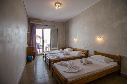 Gallery image of George & Irene Hotel in Ios Chora