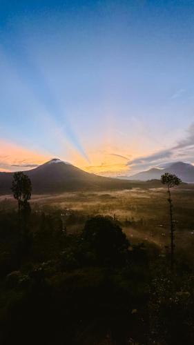 Landskap semula jadi dekat dengan vila ini