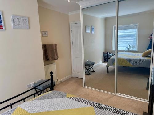 Katil atau katil-katil dalam bilik di Calm Oasis Honley Bridge