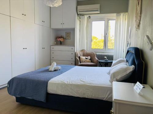Stunning Acropolis views and convenient living