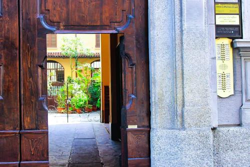 Brera Smart Attic with Self Check-in near Porta Garibaldi