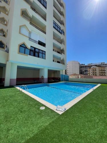 Praia da Rocha 2 Bedroom Apartment with Terrace and amazing Ocean View