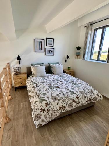 Katil atau katil-katil dalam bilik di Luxury 1 bed house with shared pool