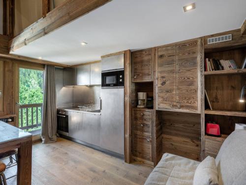 Studio fonctionnel à Méribel avec mezzanine, balcon, et à proximité des pistes - FR-1-565-35
