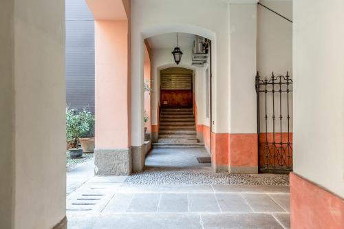 Stylish Apt with Balcony - Brera