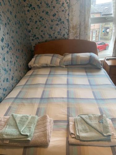 Ένα ή περισσότερα κρεβάτια σε δωμάτιο στο Room only guest accommodation, guest house self catering