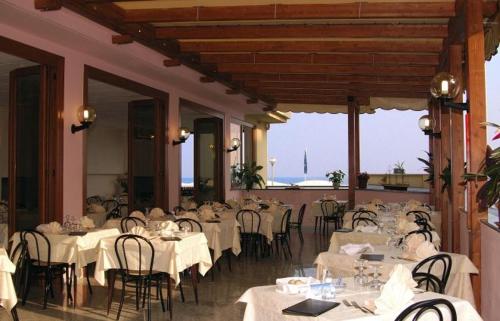 Gallery image of Hotel Ideale in Varazze