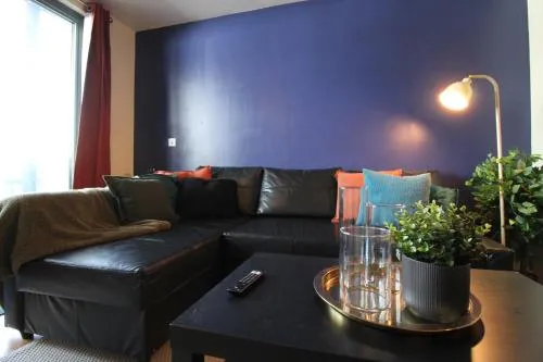 Central Birmingham Apartment with Balcony & Netflix photo 19
