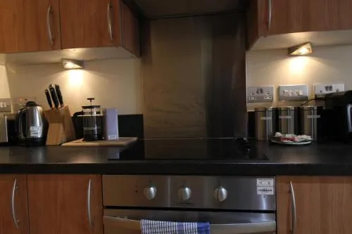 Central Birmingham Apartment with Balcony & Netflix photo 21