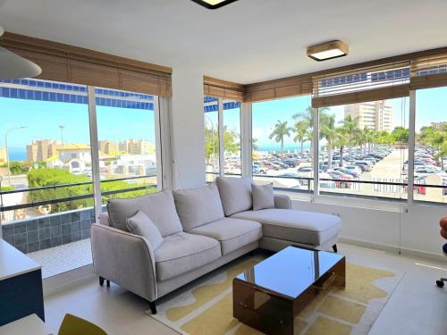 Sunshine Blue Skies and Seaview 2 Bedroom Apartment Seasonal Pool Free wifi and dedicated workspace by NAMASTE ELITE