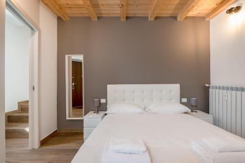Family-Friendly Apartment in Isola District