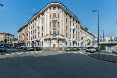 Family-Friendly Apartment in Isola District