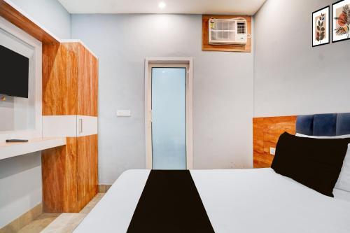 Gallery image of Hotel O ONYX RESTRO & HOTEL in Ghaziabad
