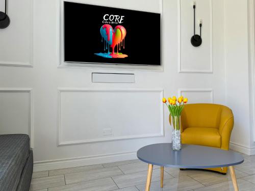 Core Colors House