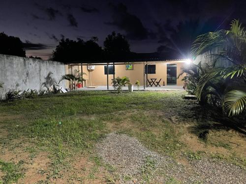 Κήπος έξω από το Casa Maroaga