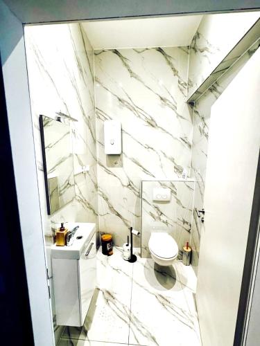 Charming Stay - Close to Vienna Attractions MZ1