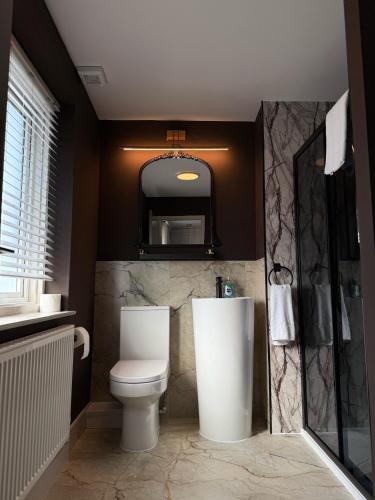 Old Farm Hotel photo 80