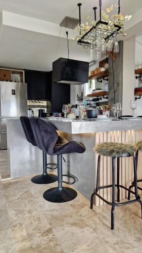 Luxury villa with view and garden near Alicante