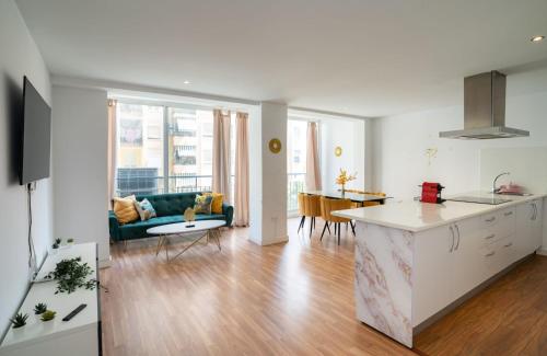 Chic spacious central apartment