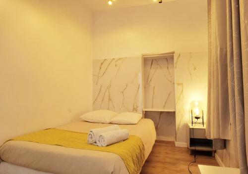 Le Marais Sunshine Apt 5 bdrs 3 mins to metro N3-10