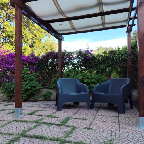 Ein Garten an der Unterkunft Casa Glicine