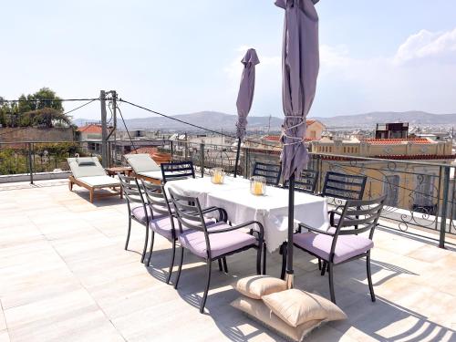Thiseio Villa Acropolis Viewにあるバルコニーまたはテラス