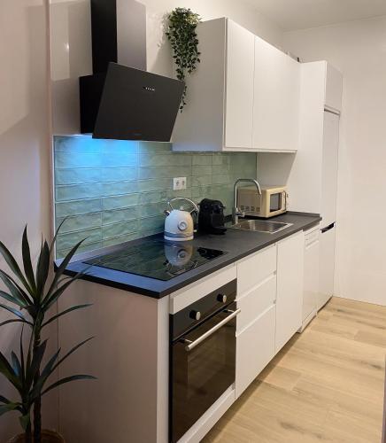 La Ofi home Sevilla