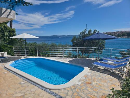 Residence Summer By The Sea