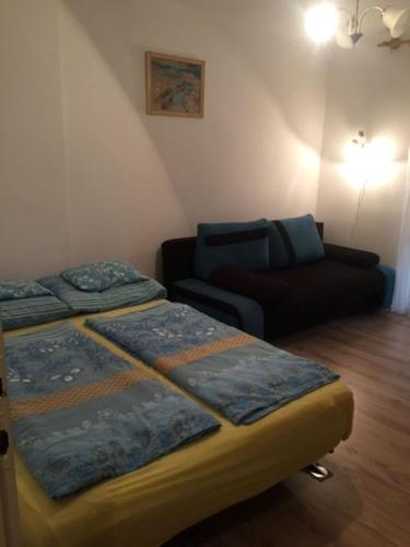 Posezení v ubytování Lellei vízparti apartman homokos strandnál