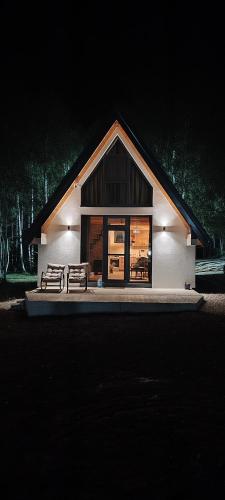 プルジネにあるMountain Escape Breznaの小さな建物