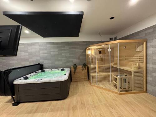 Billede fra billedgalleriet på Élégance spa suite i Thiers