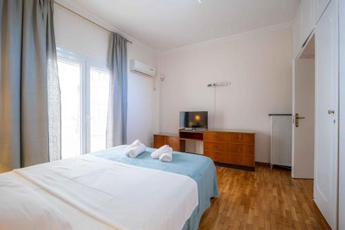 105 SQM Mesogeion 2 Bedroom Apartment - 5min Metro