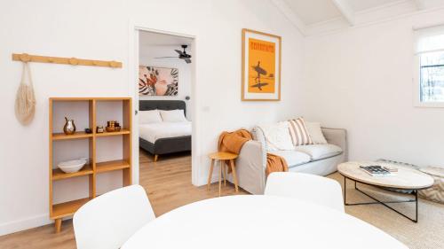 Postel nebo postele na pokoji v ubytování Lomond Cottage
