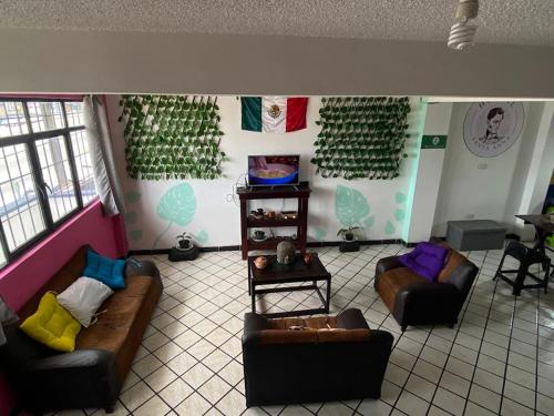 Ruang duduk di Hostal Santa Anna