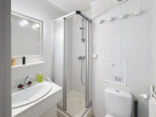 Studio cosy 2 pers au cœur des Menuires, pied des pistes, parking gratuit - FR-1-178-403