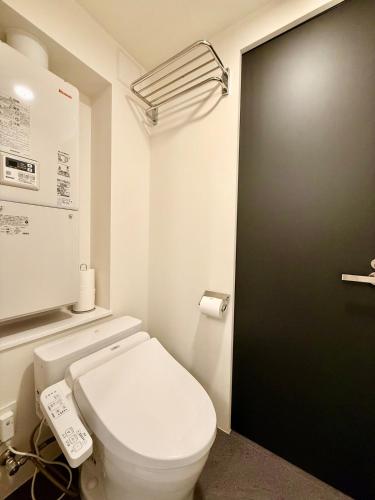 Shibuya Simplex 3F, sunlight and 2 beds
