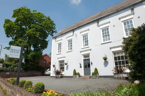 Gallery image of The Bridge House in Ross on Wye