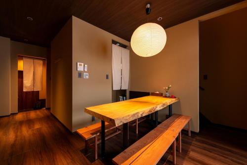 Kiraku Yoka Japanese-style house with a courtyard