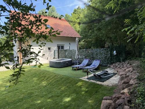 Vörös Patak Apartmanház -Red Creek Apartmant House