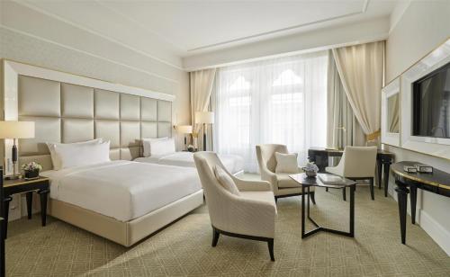 Postel nebo postele na pokoji v ubytování Párisi Udvar Hotel Budapest, part of Hyatt