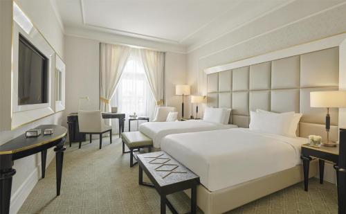 Postel nebo postele na pokoji v ubytování Párisi Udvar Hotel Budapest, part of Hyatt