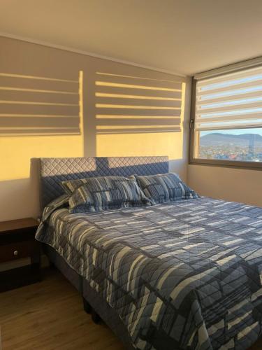 Postel nebo postele na pokoji v ubytování Departamento Piso 19 Vista Panorámica Bahía y Coquimbo