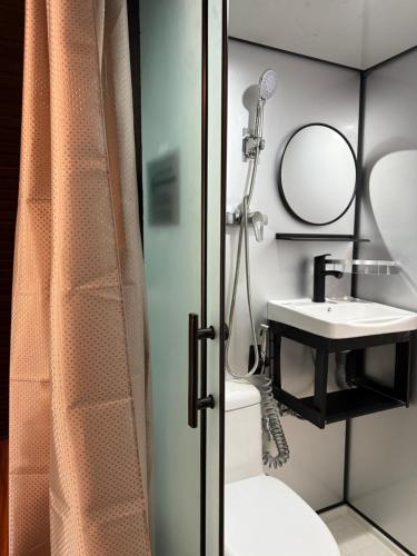 Koupelna v ubytování Chalet Kuala Woh Resort