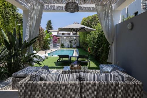 Hestia Grey Barefoot Escape 100m From Beach