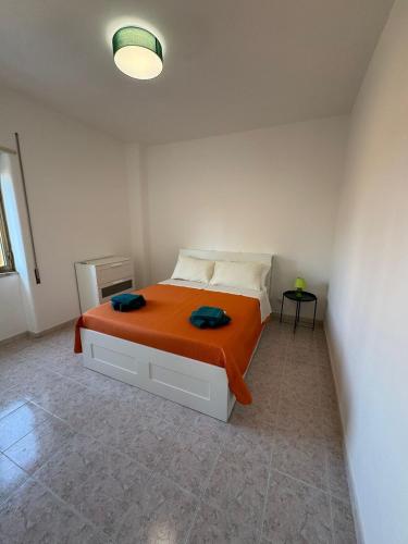 Katil atau katil-katil dalam bilik di Spacious and bright apartment in Catania - central