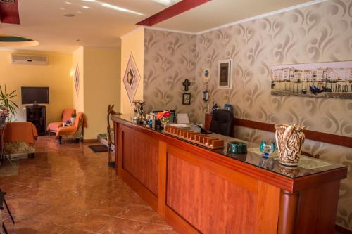 Imagen de la galería de Dolphins Apartments & Rooms, en Limenas