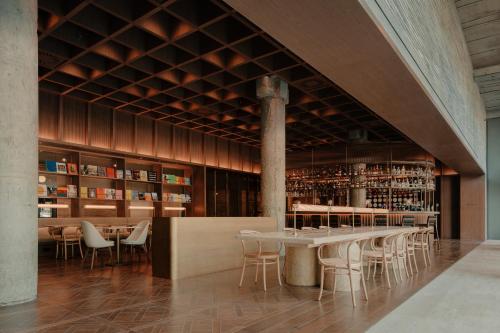 Lounge atau bar di The Telegraph Hotel - The Leading Hotels of the World